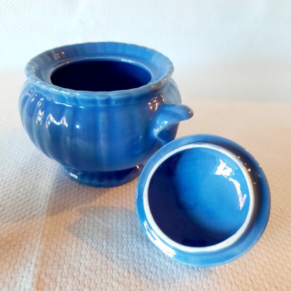 Vintage Stangl Colonial Blue Sugar Bowl and Creamer Set, #1388 - Picture 2 of 6
